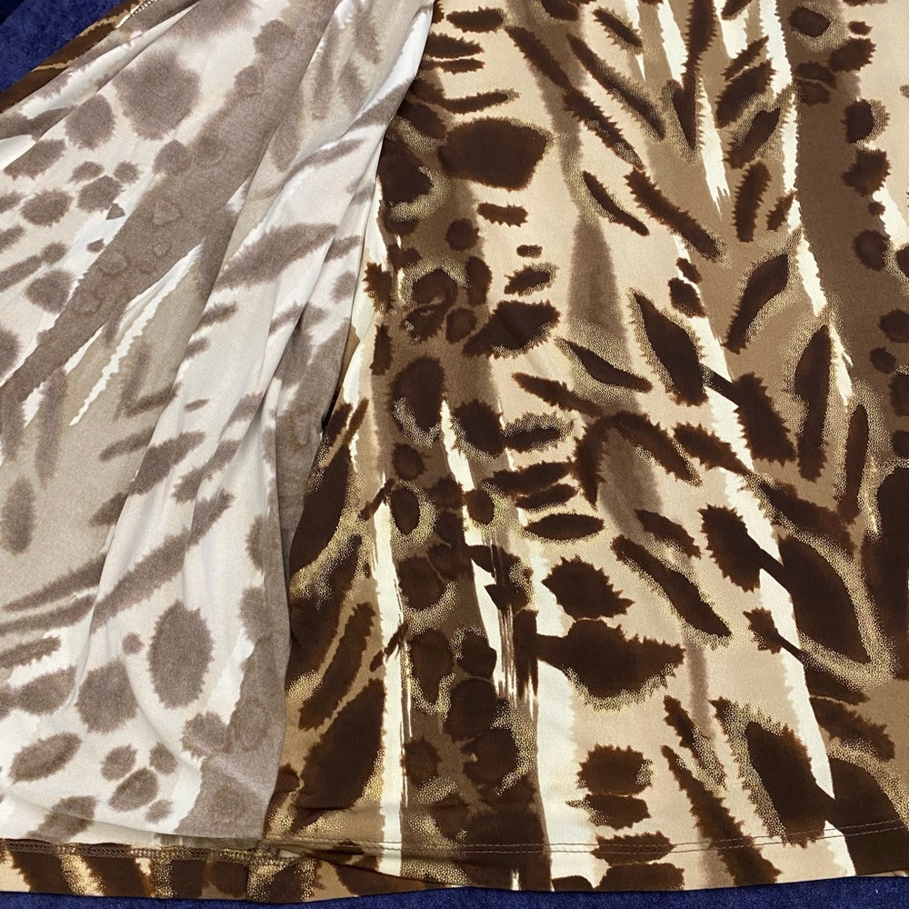 Alfred Dunner women’s Brown Patterned Blouse (739) - Picture 4 of 8